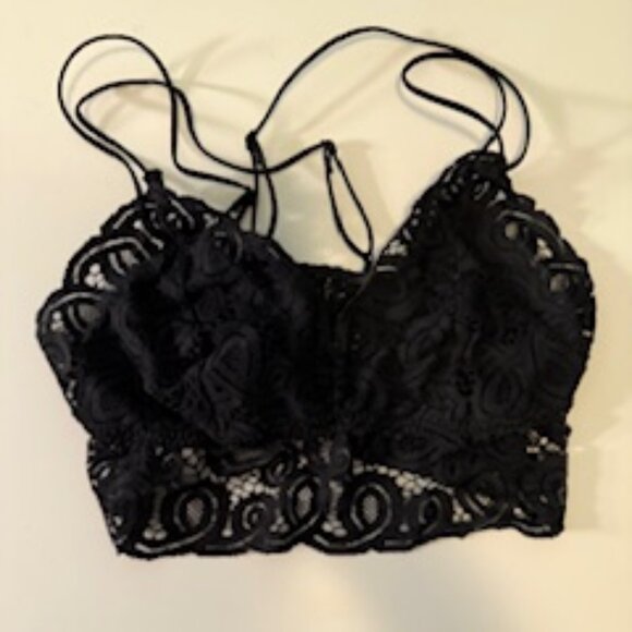 Women's PINK All Black Bralette Size Medium - Picture 1 of 5